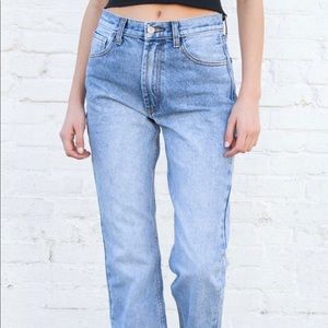 Brandy Melville Molly Jeans